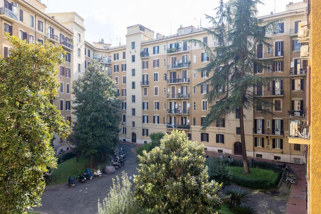 Wmr Apartment Near Vatican ローマ エクステリア 写真